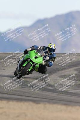 media/Nov-16-2025-Race Pace (Sun) [[8c5fa54630]]/Verified Riders/8-Turn 12 (120pm)/